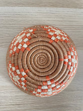 Charger l'image dans la galerie, Coupelle tissée