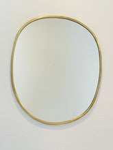 Charger l'image dans la galerie, Miroirs en laiton Ovales
