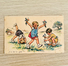 Charger l&#39;image dans la galerie, Carte postale ancienne Germaine Bouret n°15
