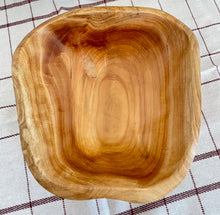 Charger l&#39;image dans la galerie, Coupe en bois d&#39;olivier n°3
