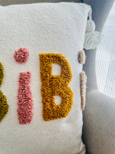 Charger l&#39;image dans la galerie, Housse de coussin &quot;Habibi&quot;
