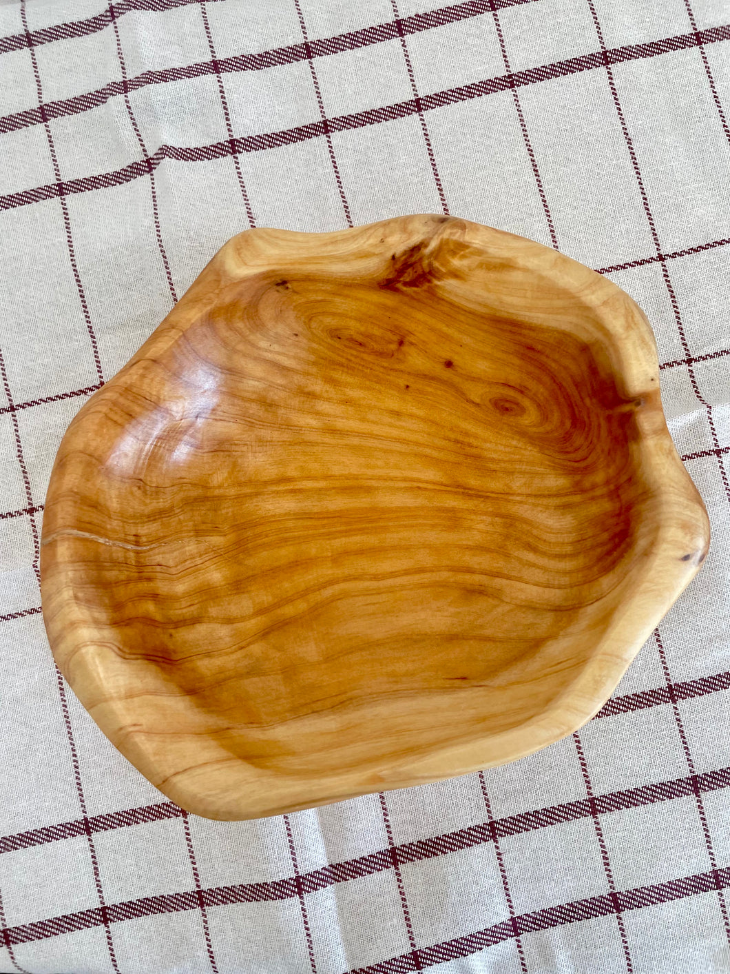 Coupe en bois d'olivier n°2