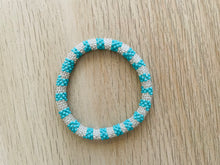 Charger l&#39;image dans la galerie, Bracelet « Tangia »
