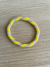 Charger l&#39;image dans la galerie, Bracelet « Asfar »
